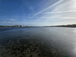Panoramablick über den Binnensee
